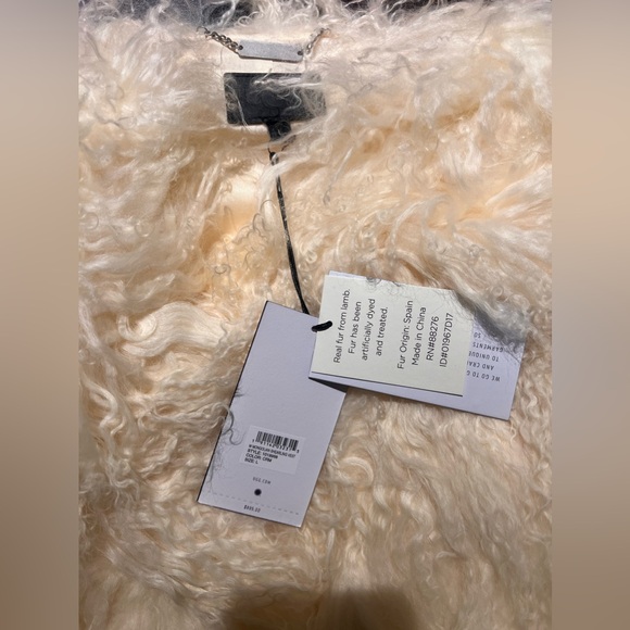 UGG CREAM ABBEY MONGOLIAN SHEARLING FLUFFY SHEEPSKIN VEST, WOMEN'S LARGE ~ NWT - Picture 7 of 8